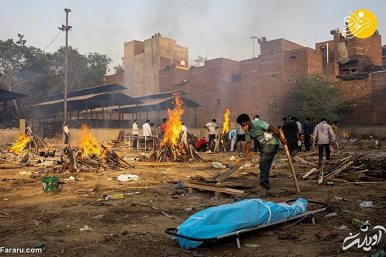 (ویدئو) دهشت آخرالزمانی با سوزاندن قربانیان کرونا در هند